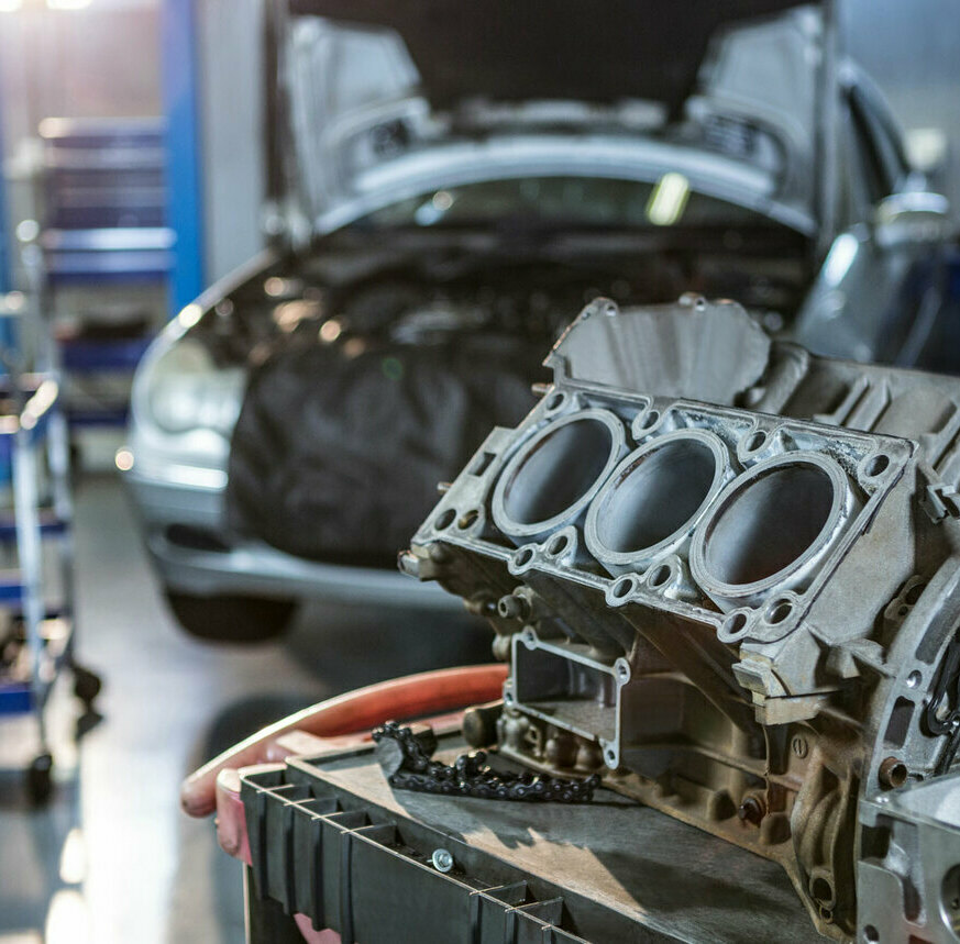 Ремонт двигателей грузовых автомобилей.